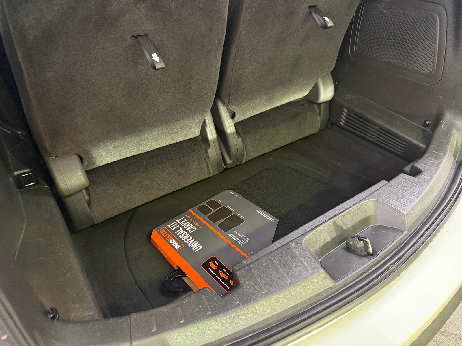 Thumbnail: 2014 Ford Explorer - 6