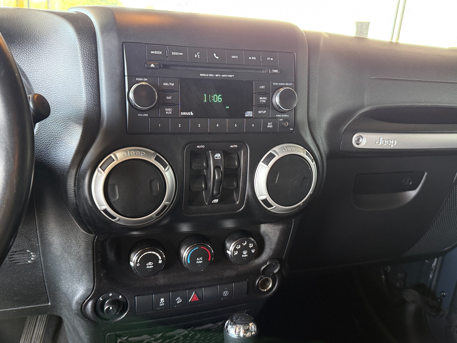 Thumbnail: 2018 Jeep Wrangler - 4