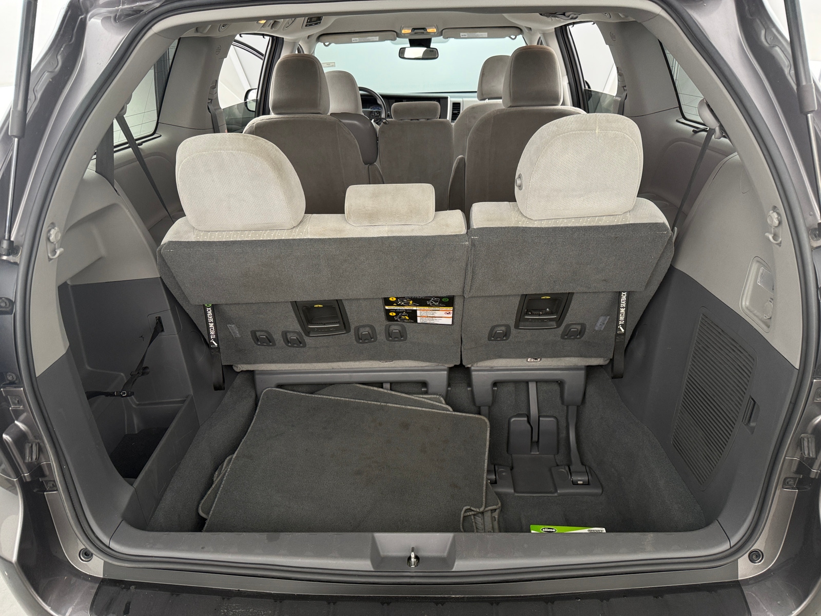 Thumbnail: 2020 Toyota Sienna - 7