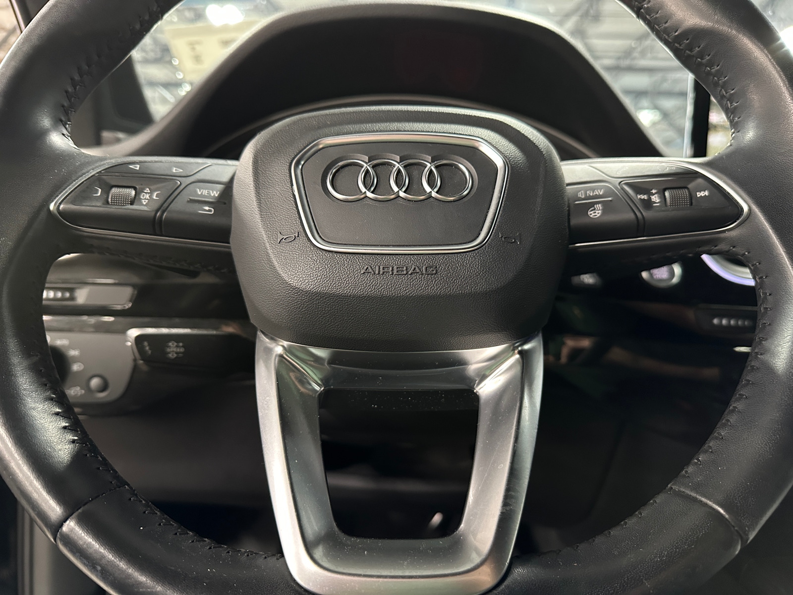 Thumbnail: 2019 Audi Q7 - 4