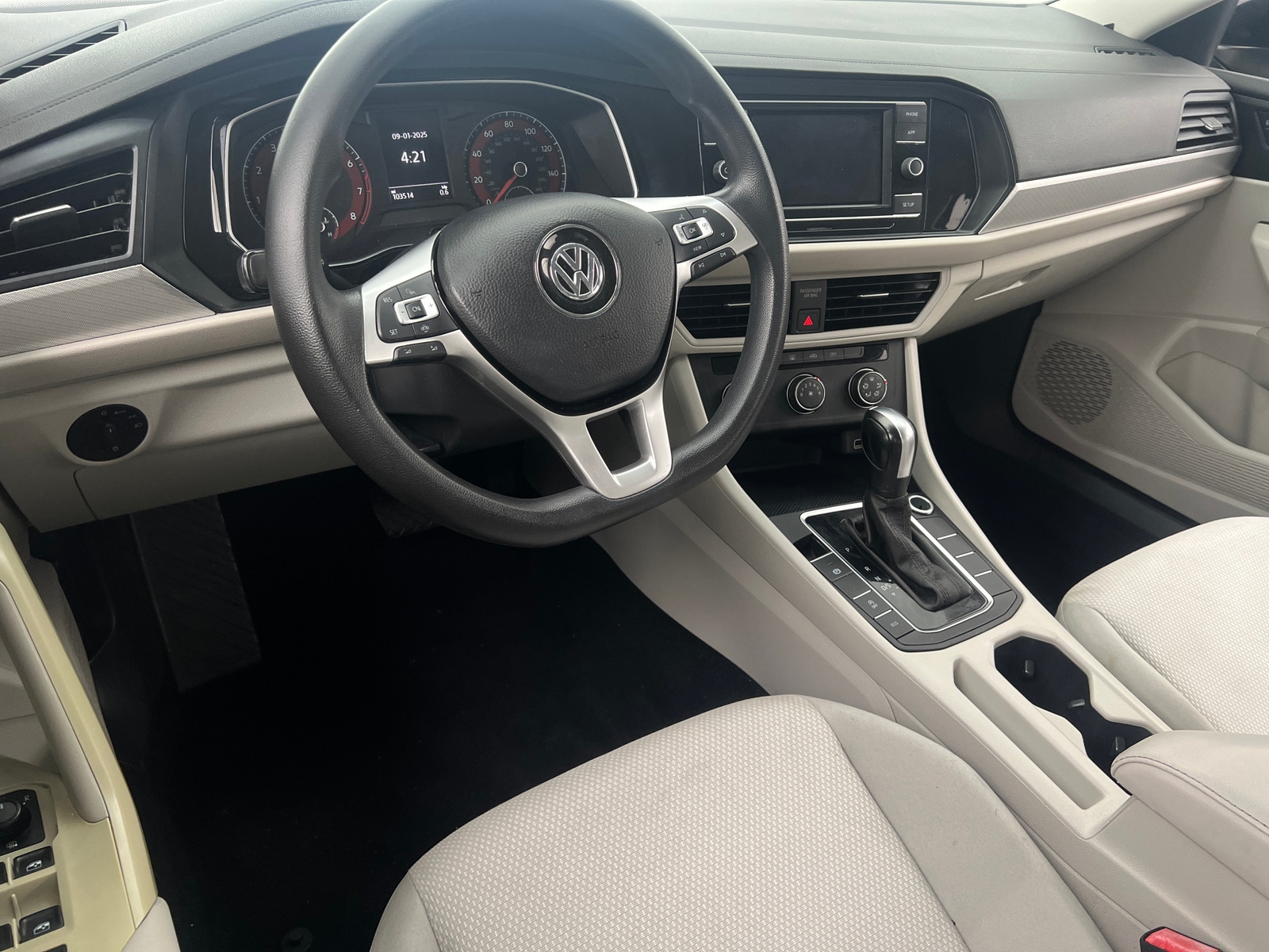 Thumbnail: 2019 Volkswagen Jetta - 3