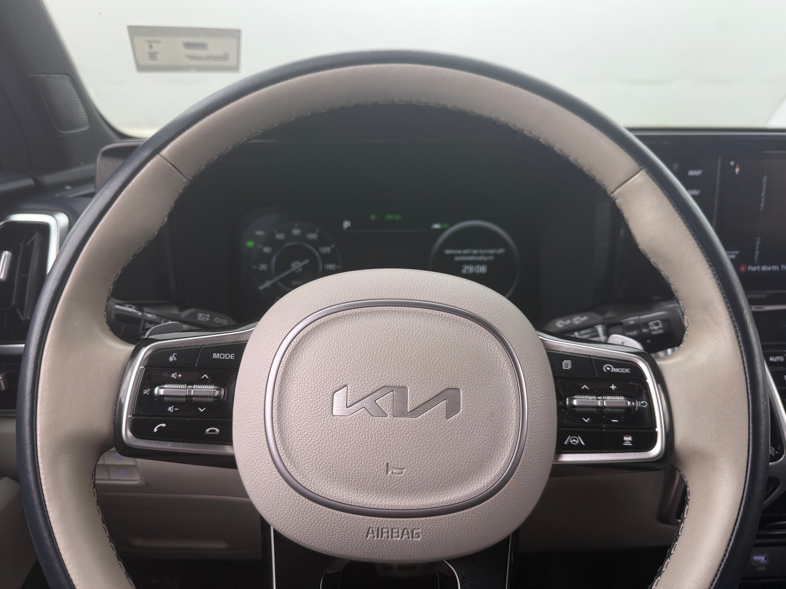 Thumbnail: 2022 Kia Sorento - 4