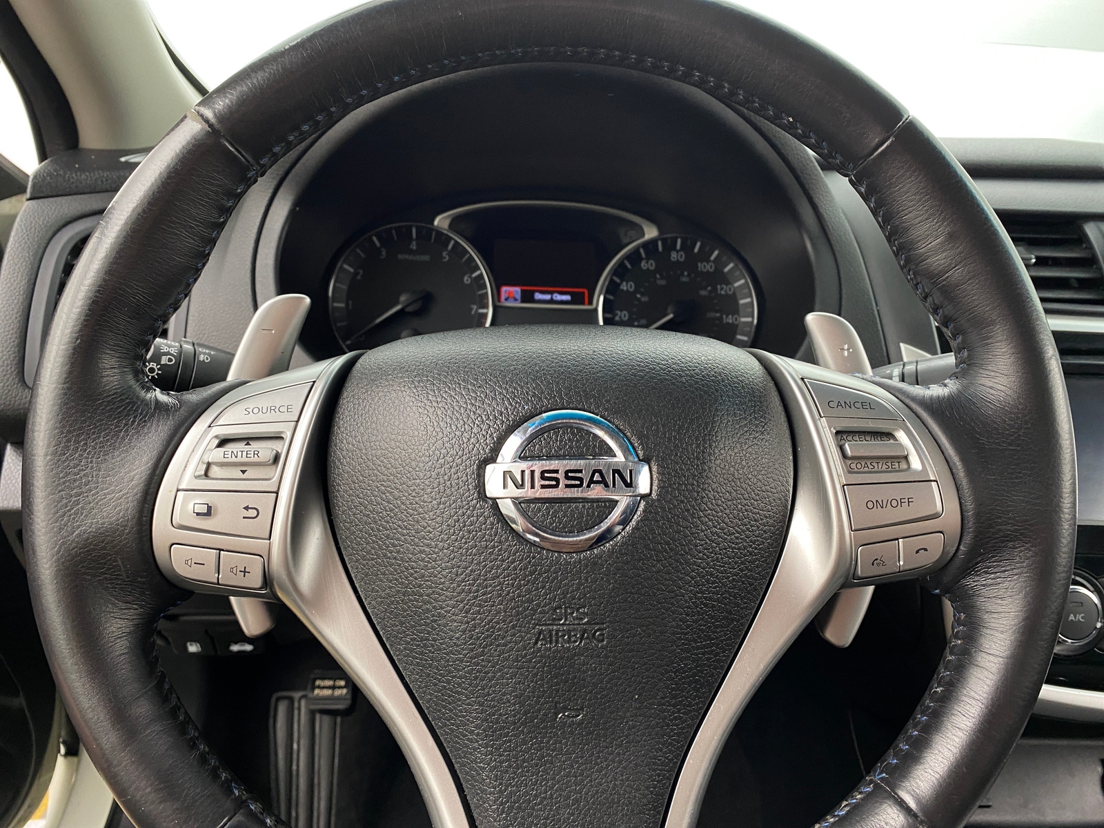 Thumbnail: 2018 Nissan Altima - 5