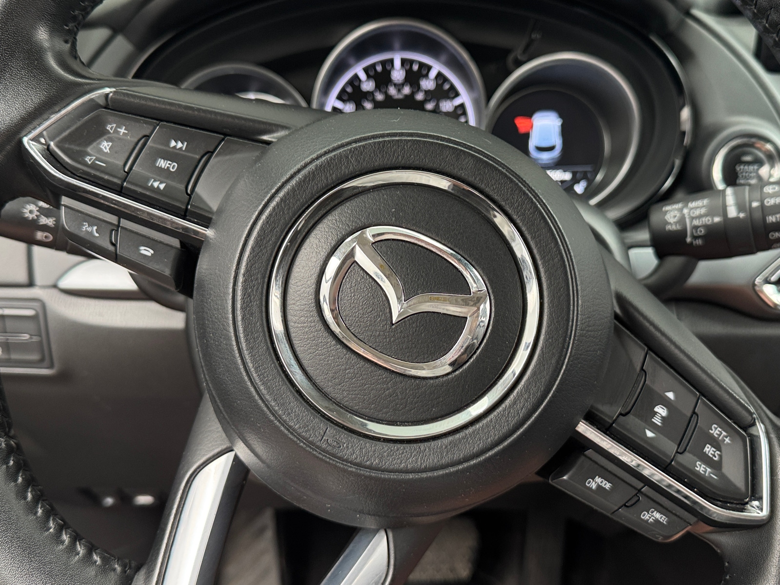 Thumbnail: 2021 Mazda CX-9 - 4