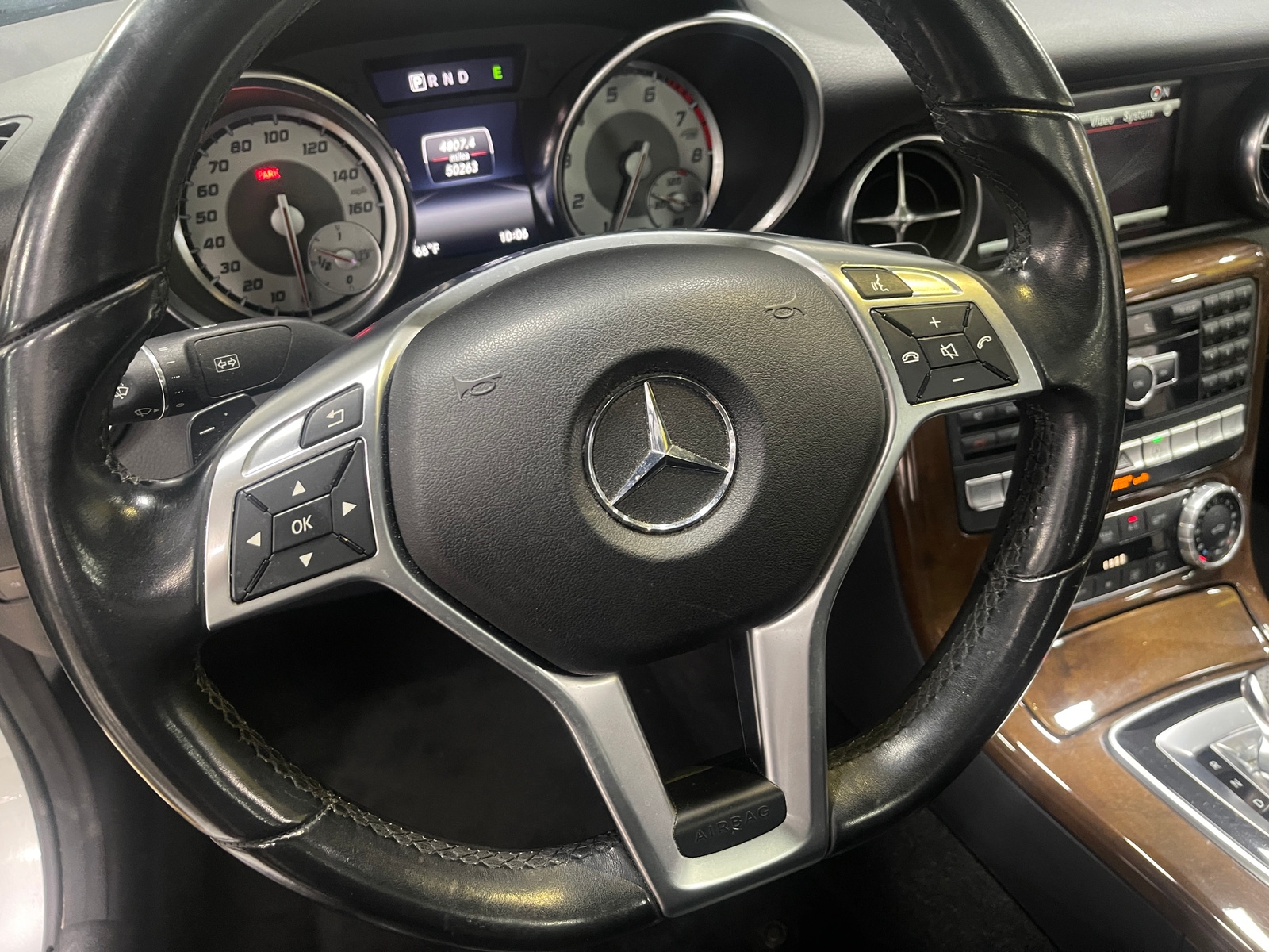 Thumbnail: 2016 Mercedes-Benz SLK - 4