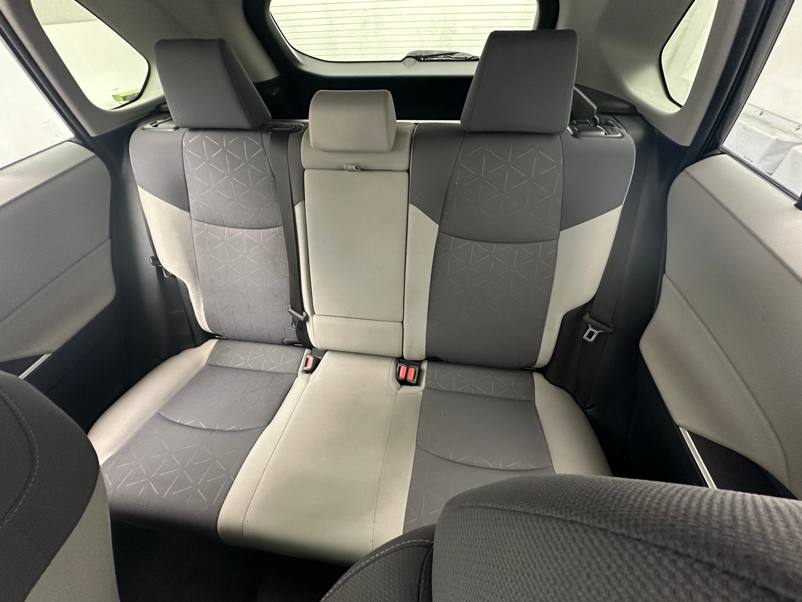 Thumbnail: 2019 Toyota RAV4 - 6