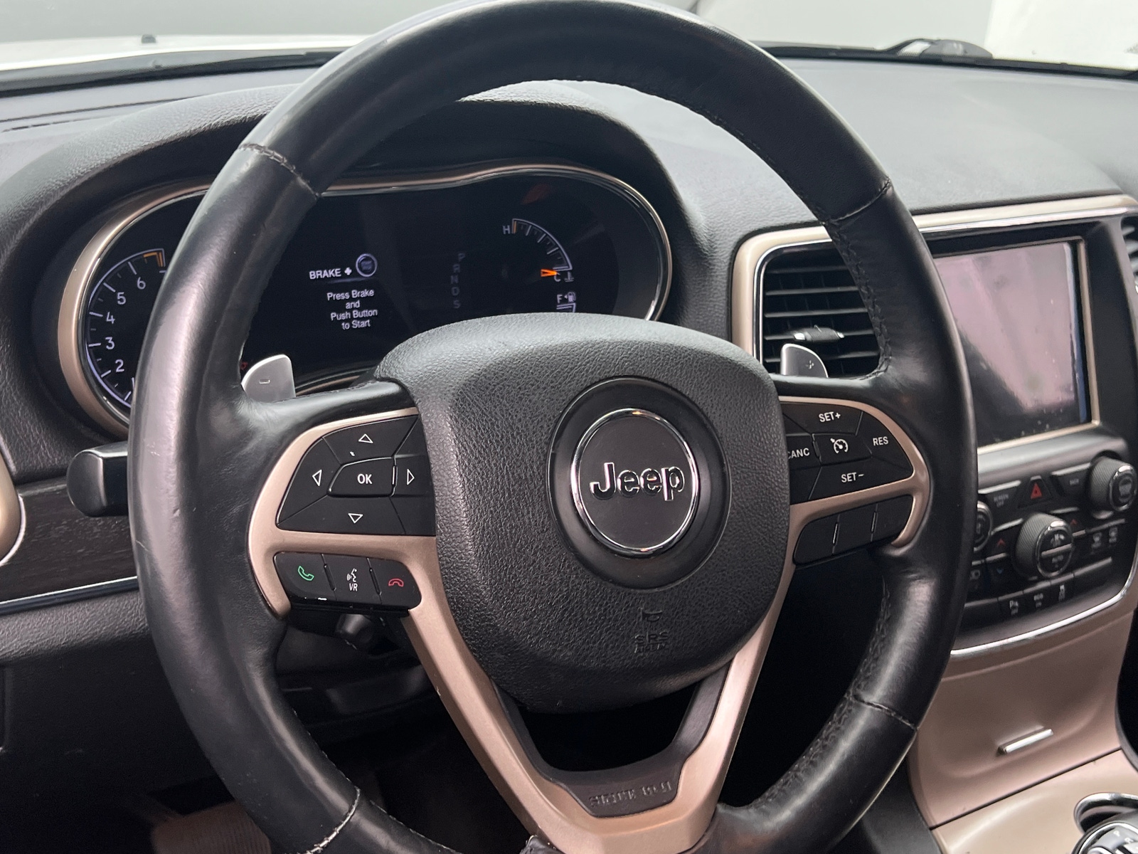 Thumbnail: 2015 Jeep Grand Cherokee - 4