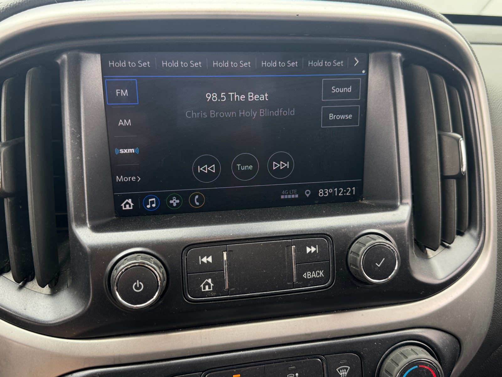 Thumbnail: 2021 Chevrolet Colorado - 4