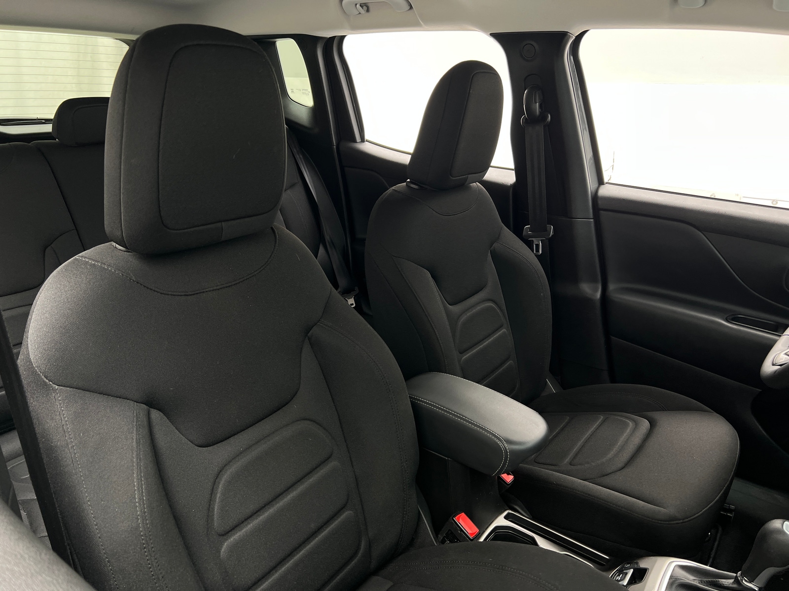 Thumbnail: 2022 Jeep Renegade - 2