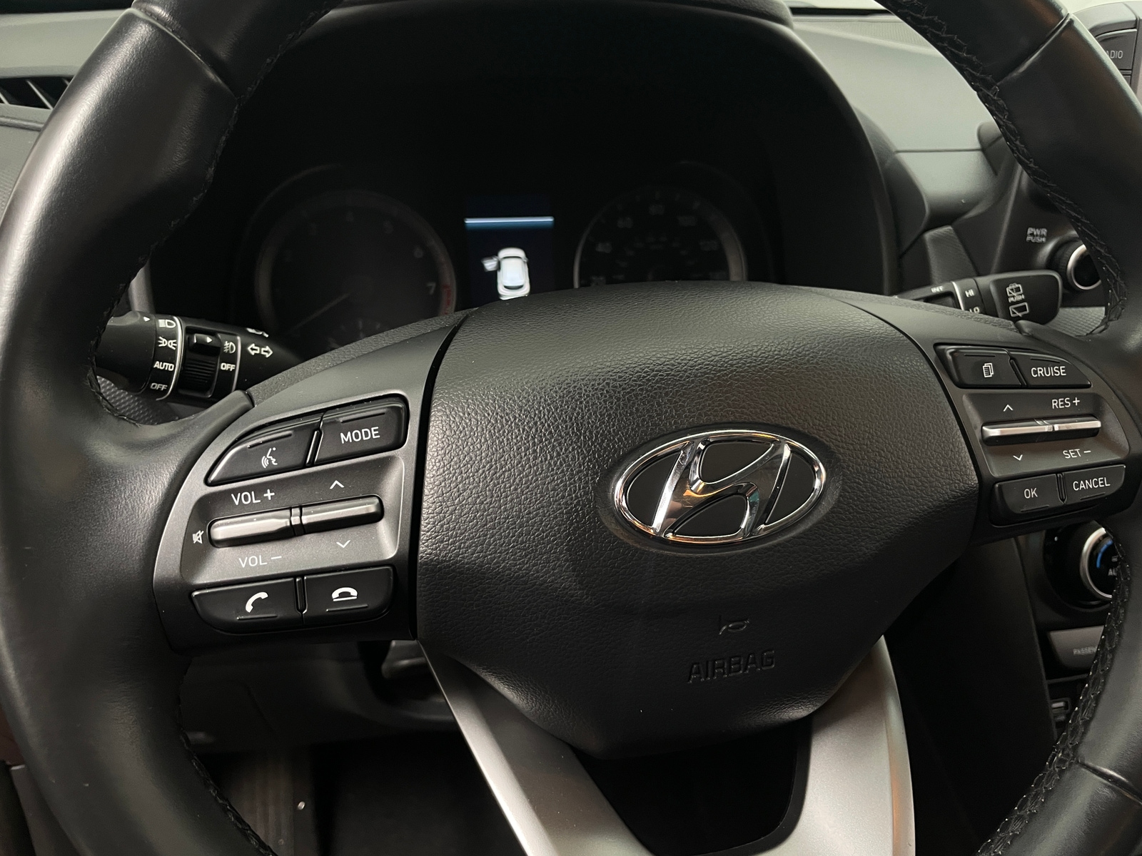 Thumbnail: 2020 Hyundai Kona - 4