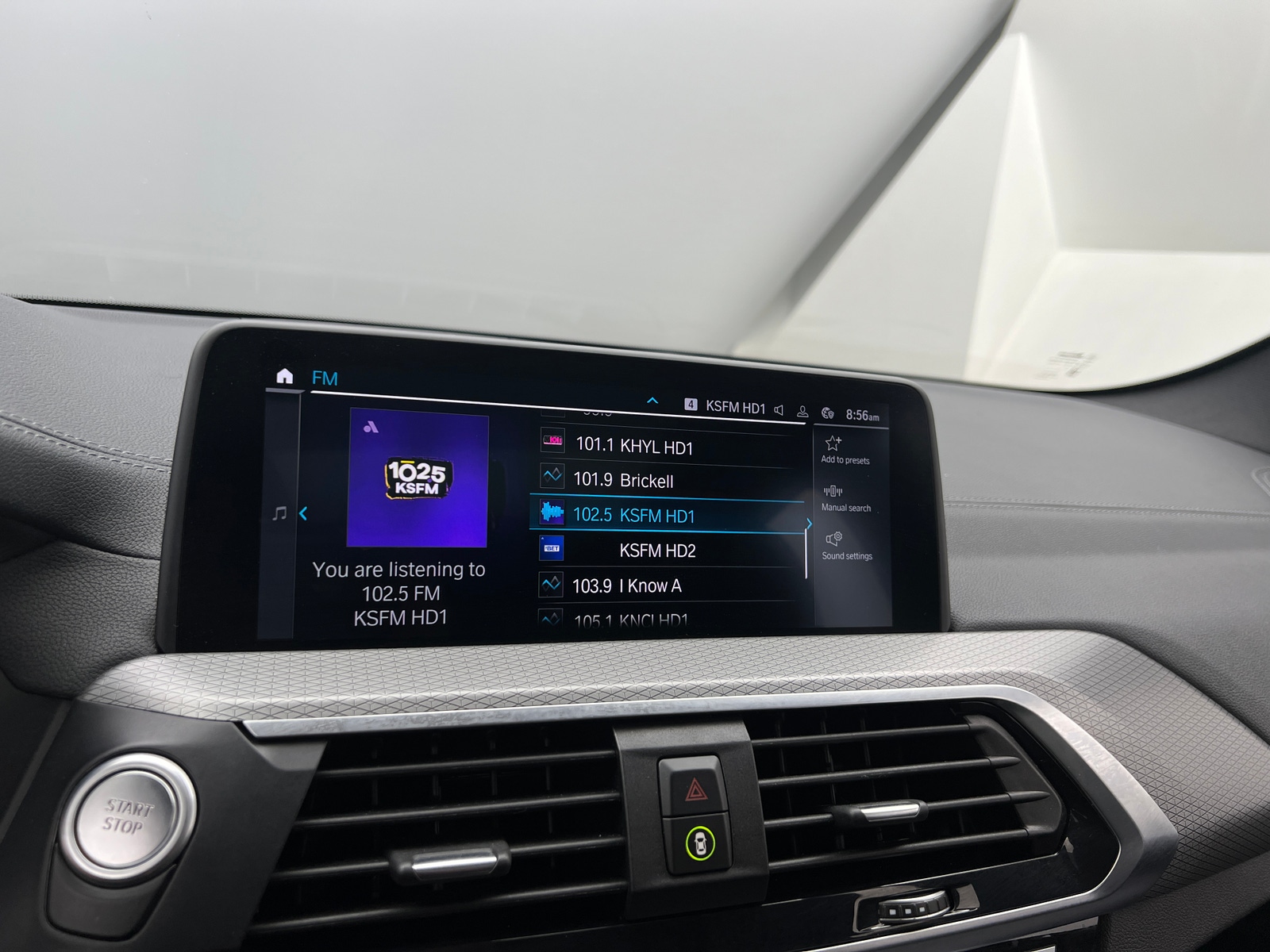 Thumbnail: 2021 BMW X3 - 3