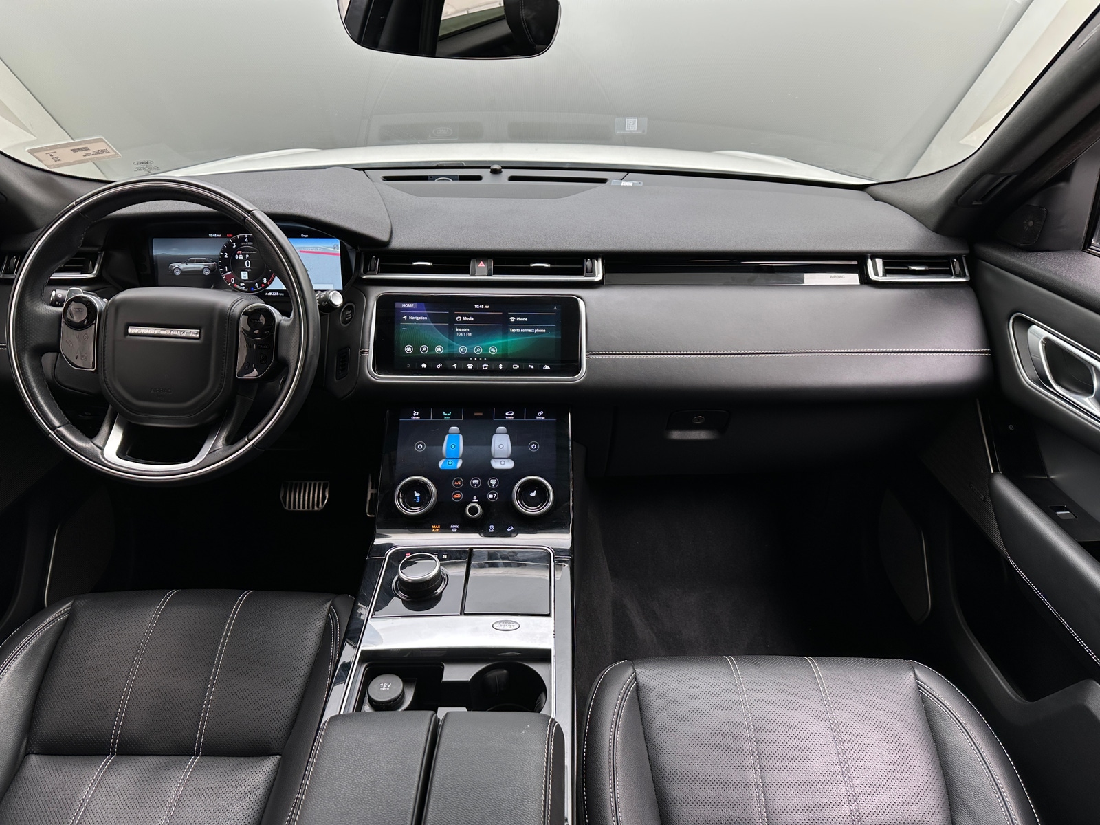 Thumbnail: 2018 Land Rover Range Rover Velar - 2