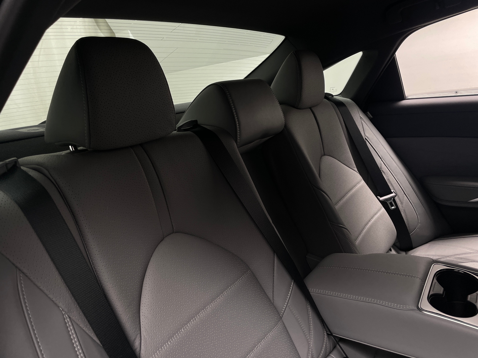 Thumbnail: 2019 Toyota Avalon - 5