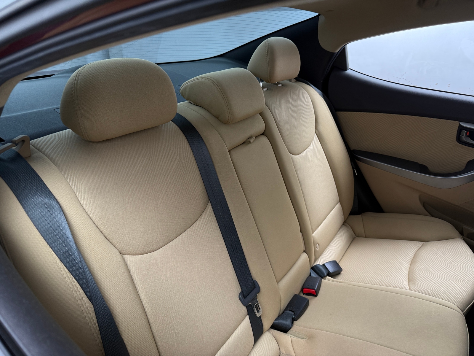 Thumbnail: 2013 Hyundai Elantra - 6