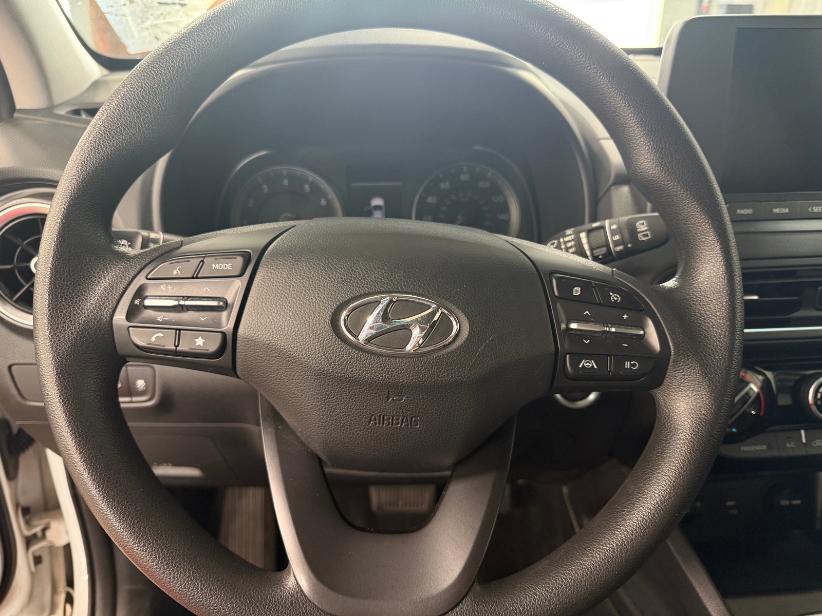 Thumbnail: 2023 Hyundai Kona - 5