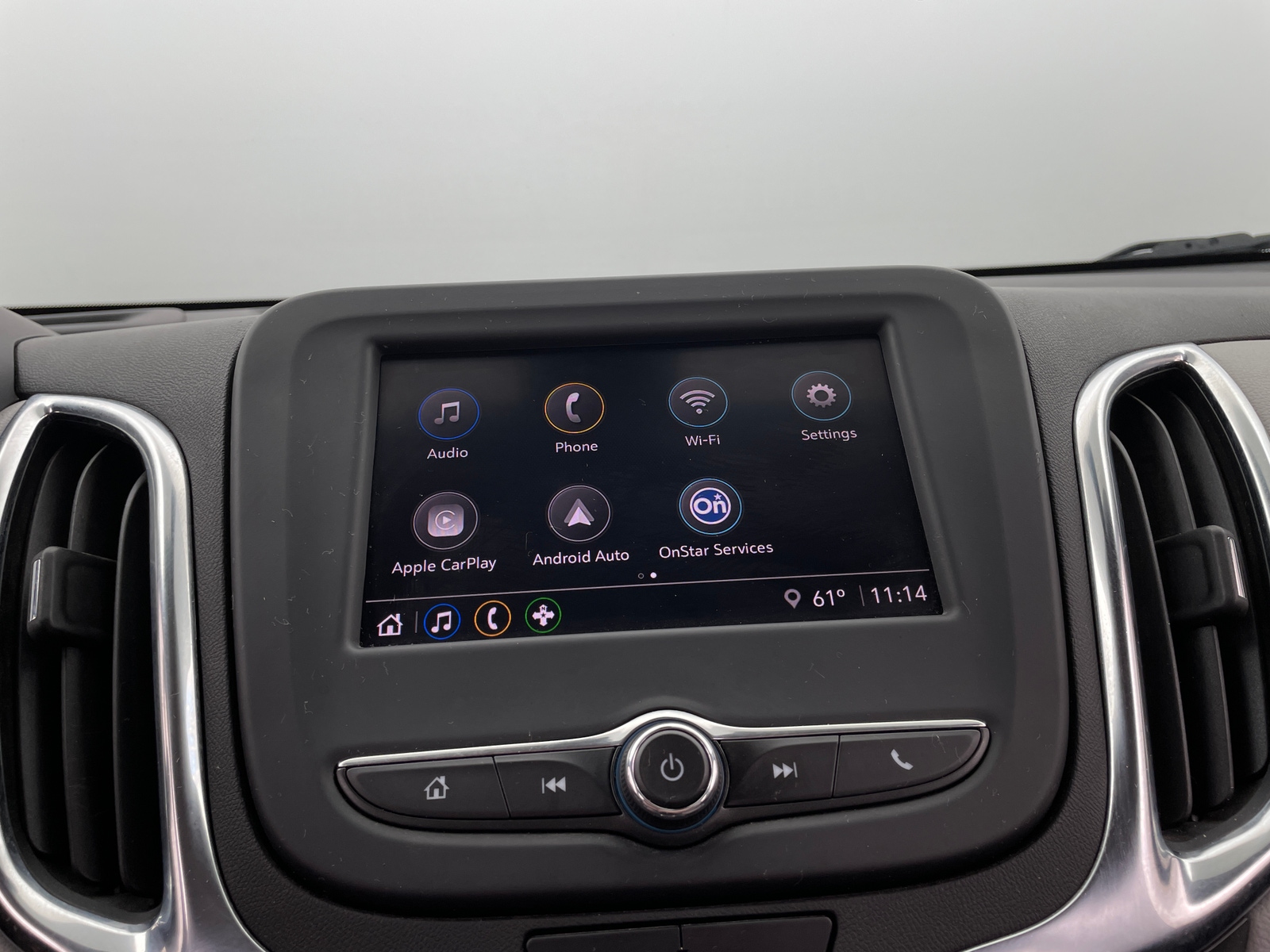 Thumbnail: 2022 Chevrolet Equinox - 4