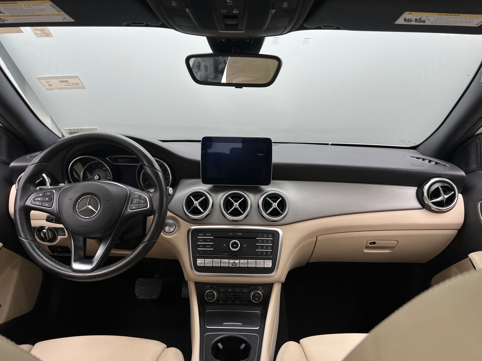 Thumbnail: 2018 Mercedes-Benz GLA - 2