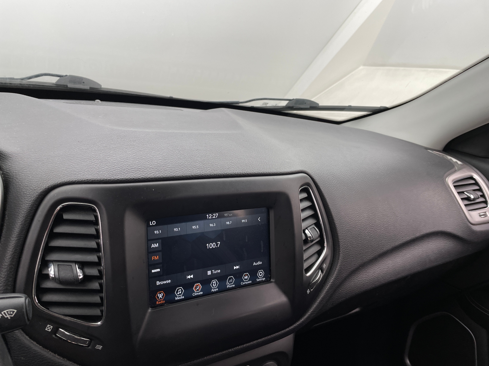 Thumbnail: 2018 Jeep Compass - 4