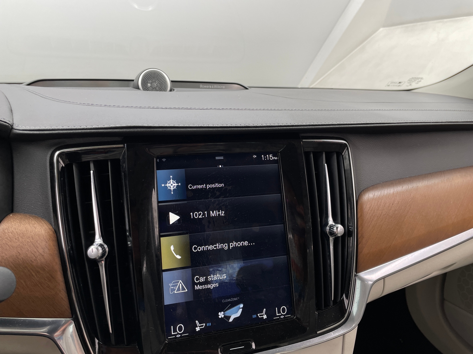 Thumbnail: 2018 Volvo S90 - 3