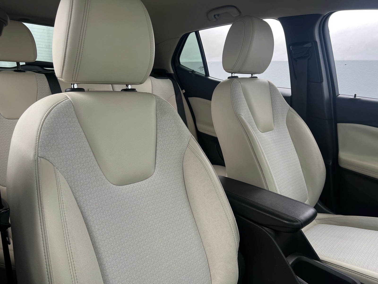 Thumbnail: 2021 Buick Encore GX - 2