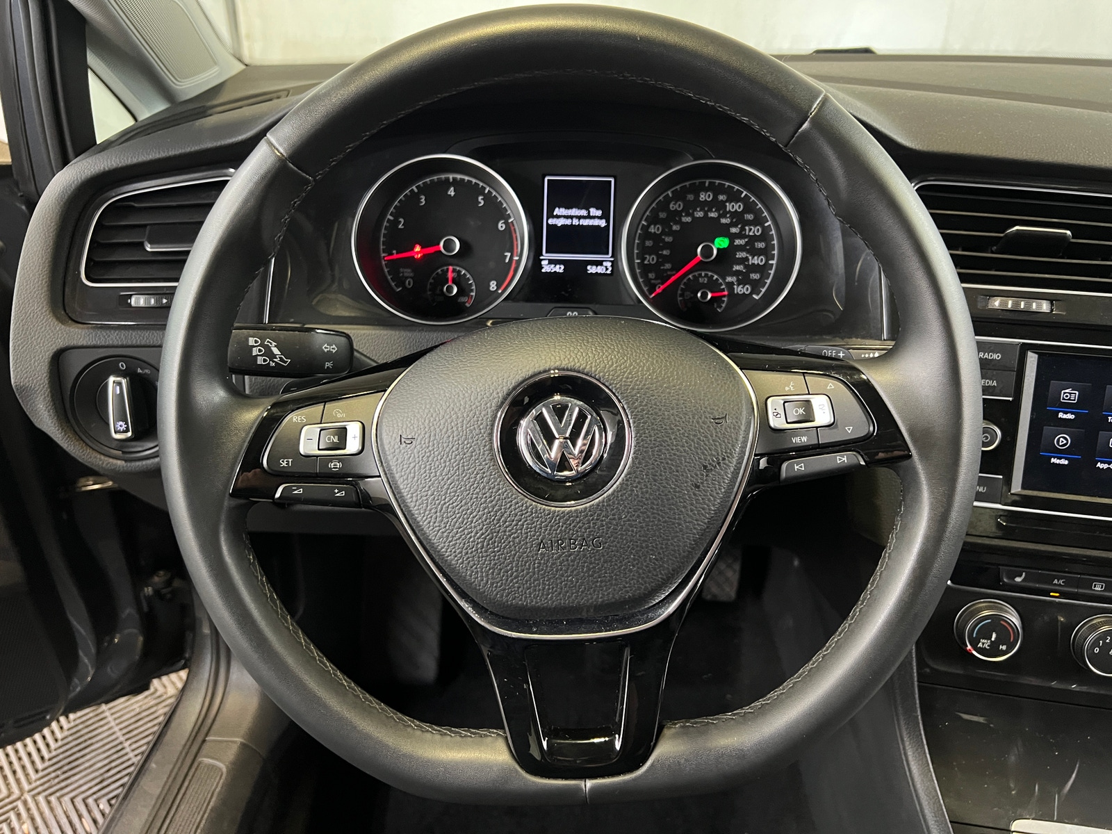 Thumbnail: 2021 Volkswagen Golf - 4