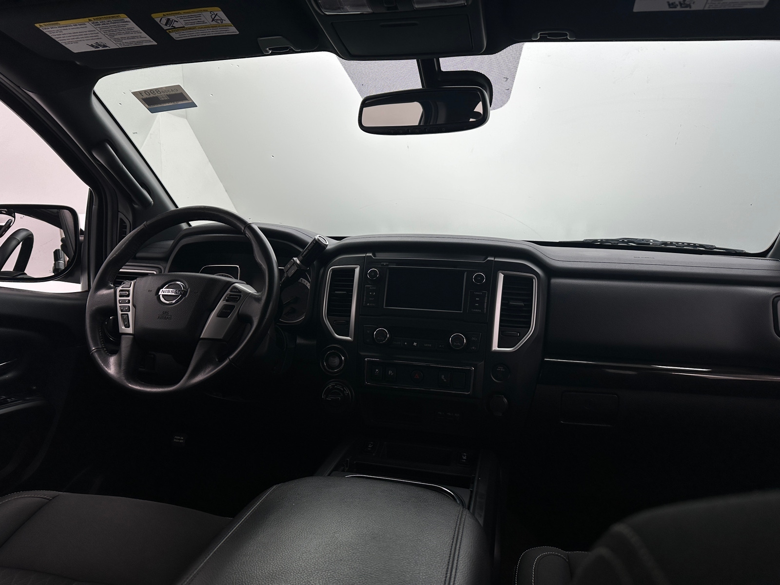 Thumbnail: 2019 Nissan Titan - 3