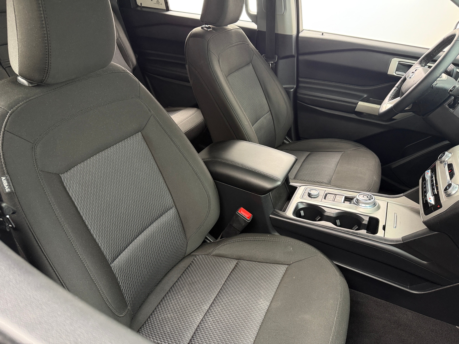 Thumbnail: 2022 Ford Explorer - 2