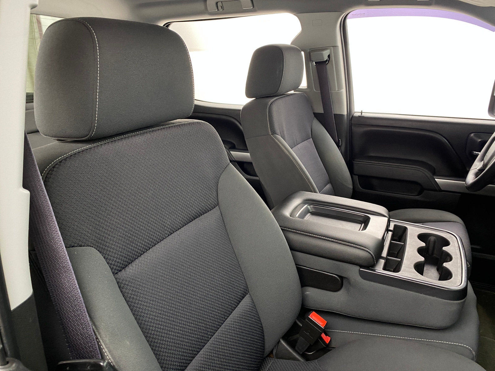 Thumbnail: 2015 Chevrolet Silverado 1500 - 2