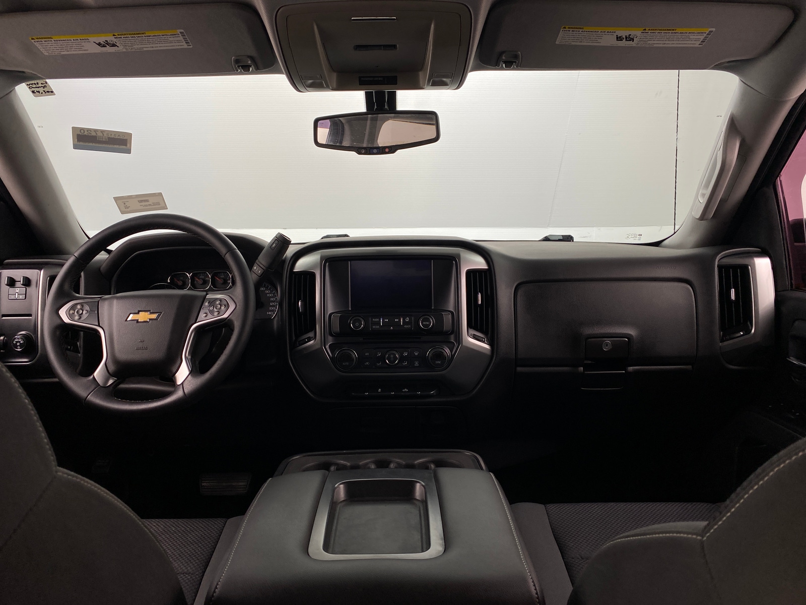 Thumbnail: 2015 Chevrolet Silverado 1500 - 3