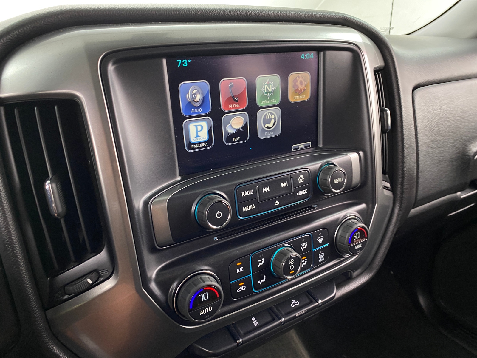 Thumbnail: 2015 Chevrolet Silverado 1500 - 4