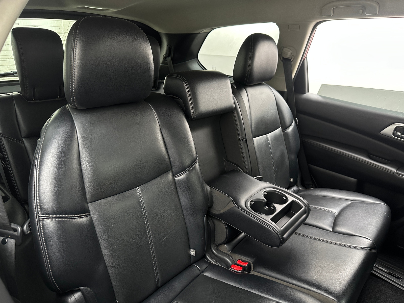 Thumbnail: 2017 Nissan Pathfinder - 5