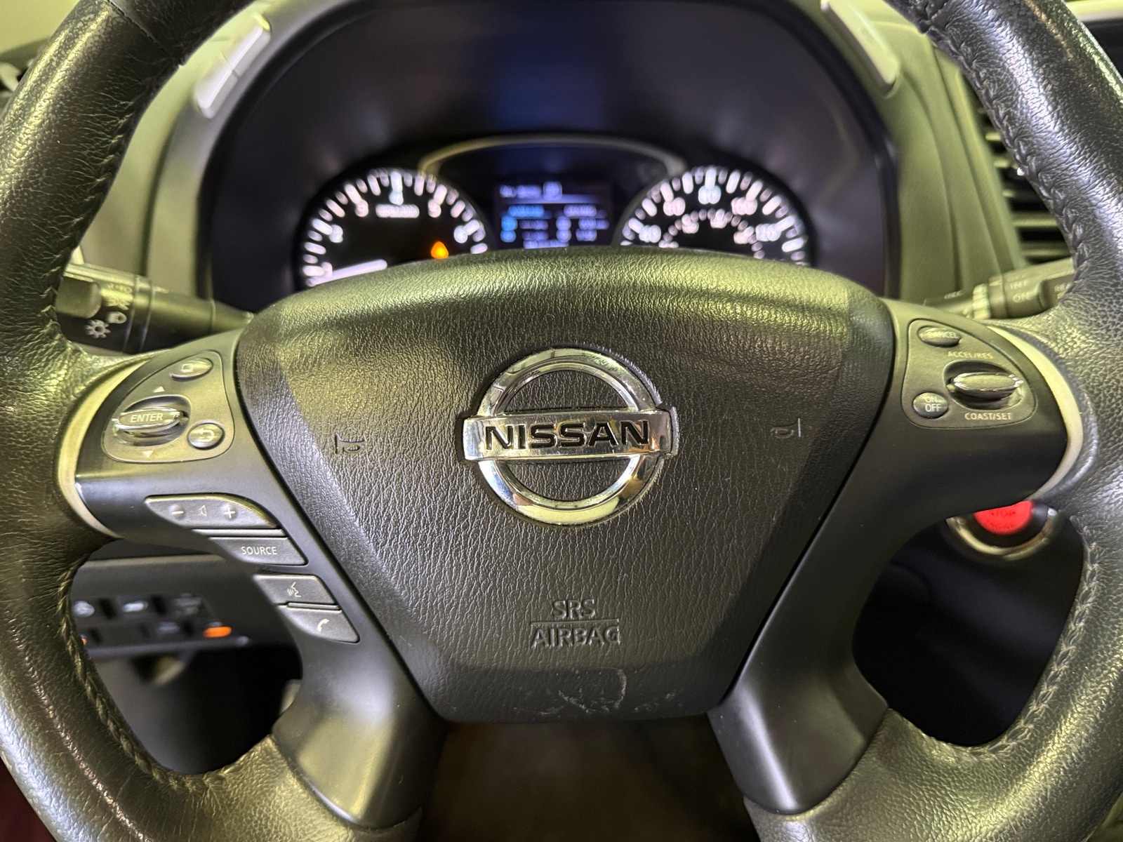 Thumbnail: 2017 Nissan Pathfinder - 4