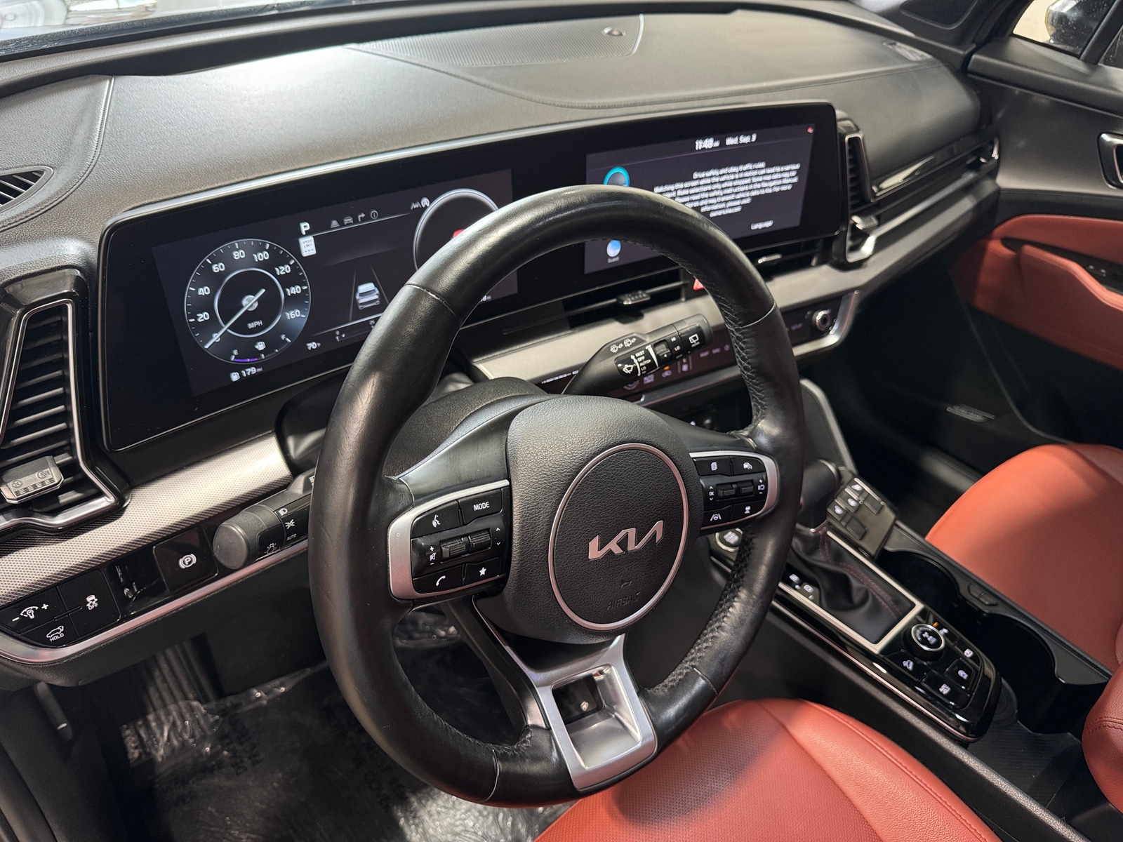 Thumbnail: 2023 Kia Sportage - 2
