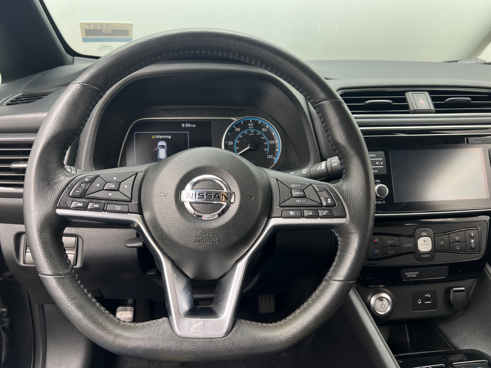 Thumbnail: 2019 Nissan Leaf - 5