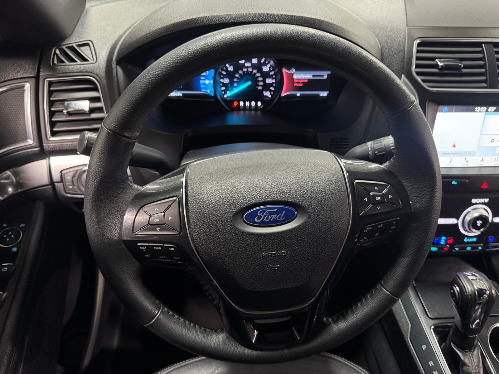 Thumbnail: 2019 Ford Explorer - 4