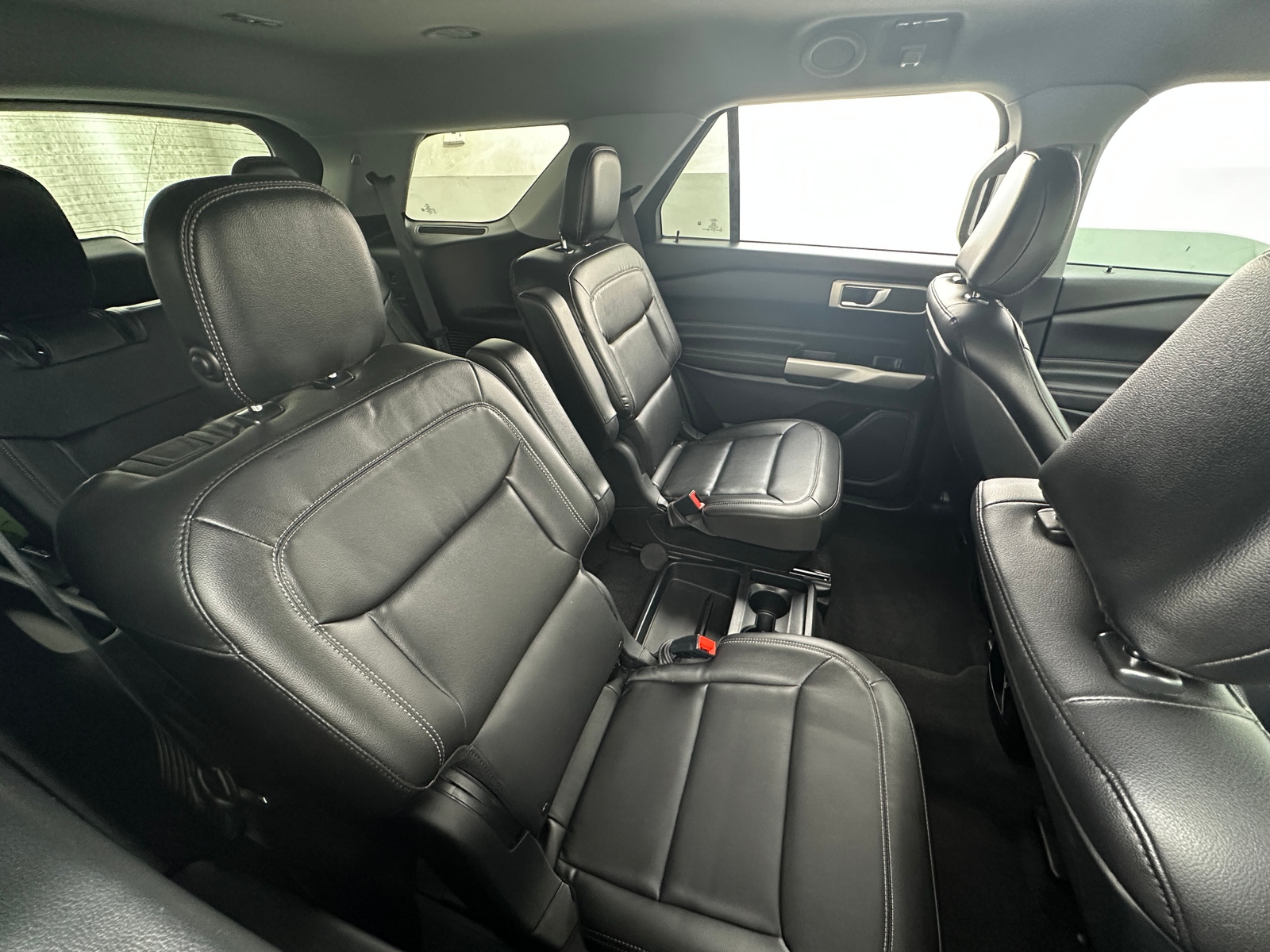 Thumbnail: 2020 Ford Explorer - 6
