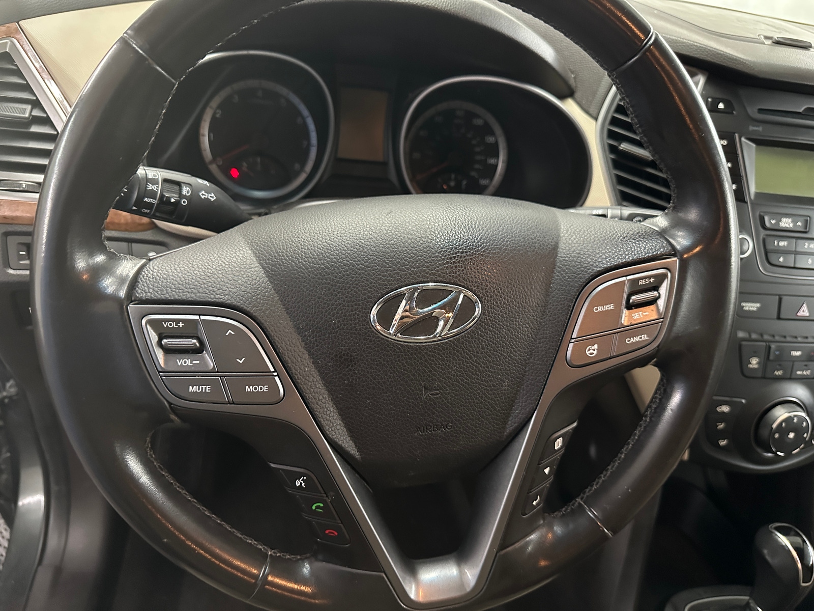 Thumbnail: 2013 Hyundai Santa Fe - 5