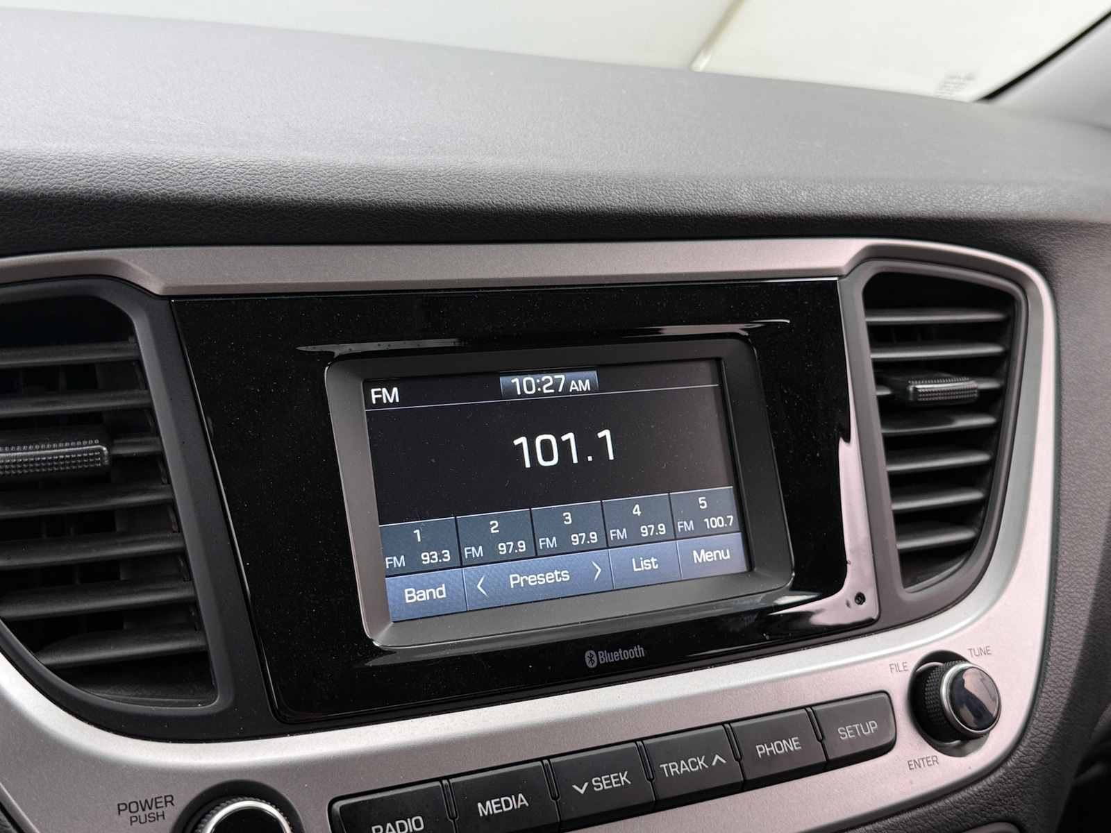 Thumbnail: 2021 Hyundai Accent - 4