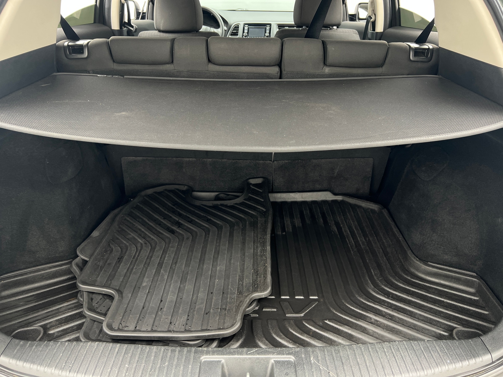 Thumbnail: 2017 Honda HR-V - 7