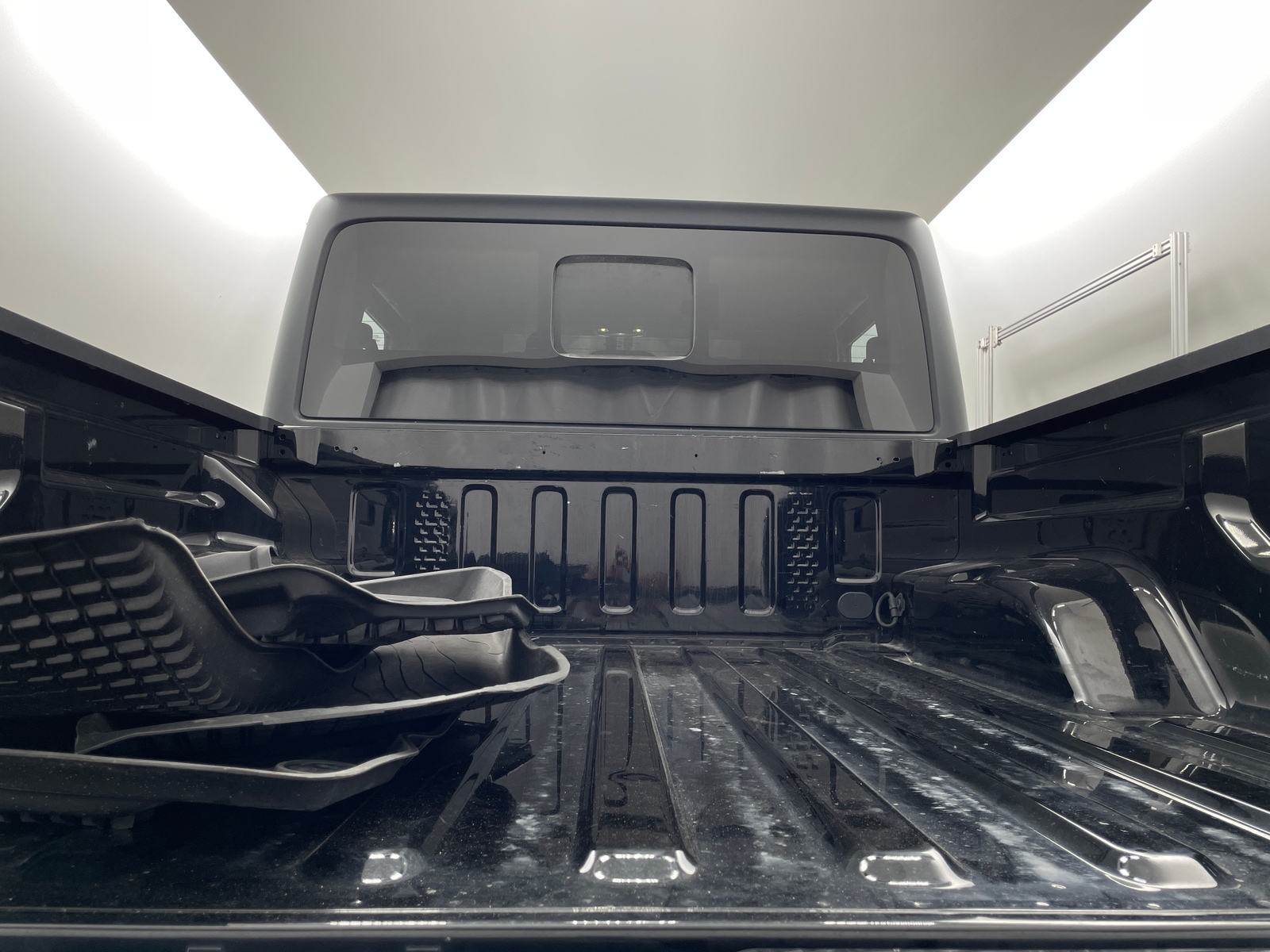 Thumbnail: 2022 Jeep Gladiator - 7