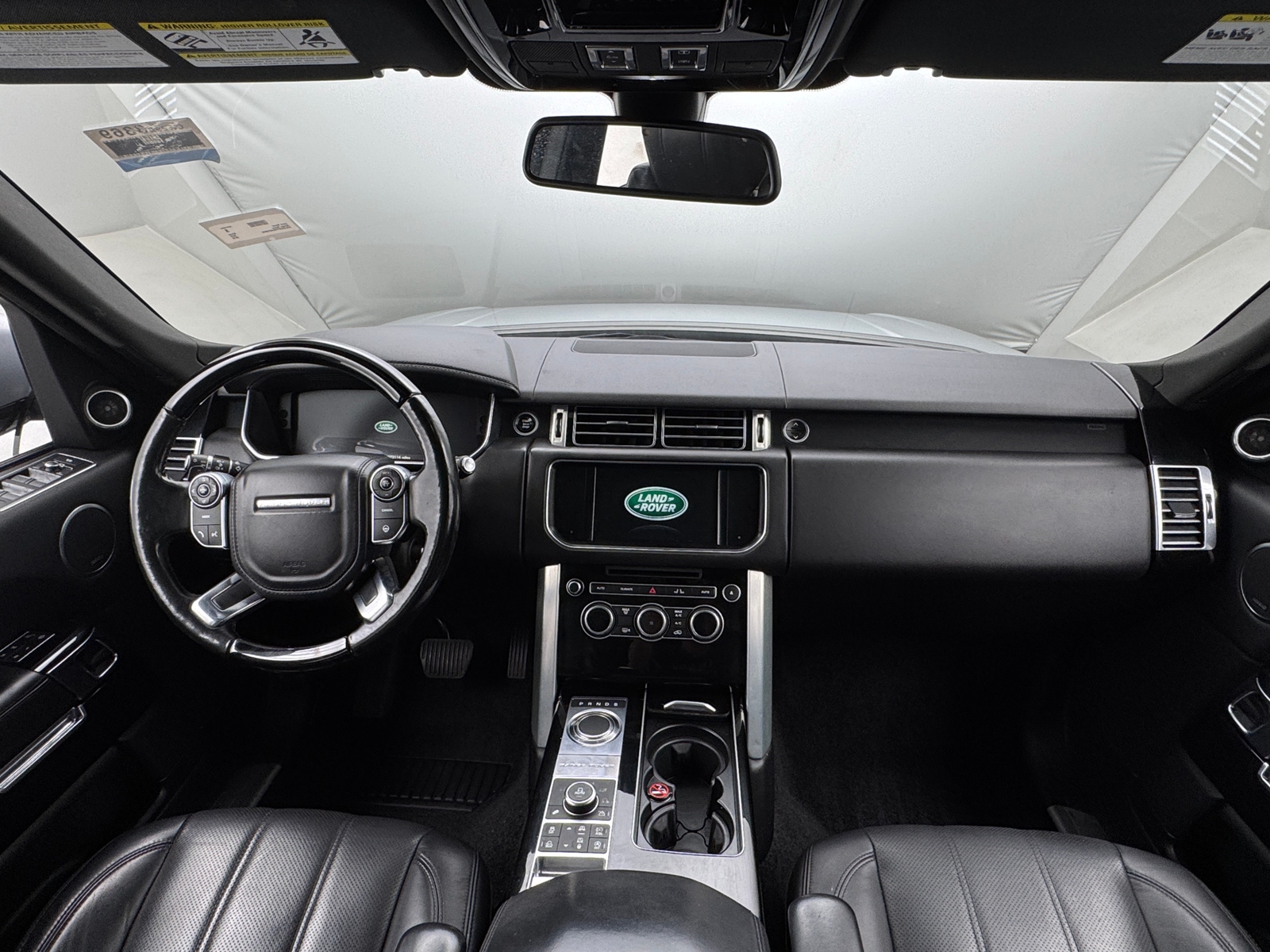 Thumbnail: 2016 Land Rover Range Rover - 2
