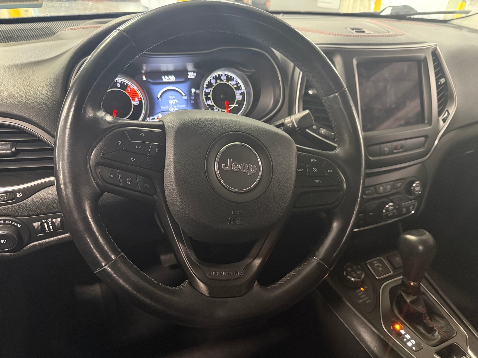 Thumbnail: 2019 Jeep Cherokee - 5