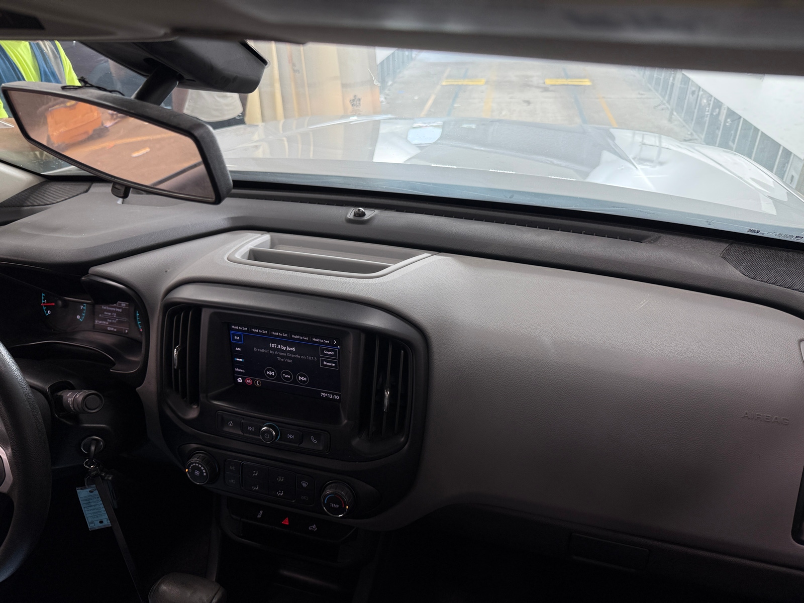 Thumbnail: 2021 Chevrolet Colorado - 3