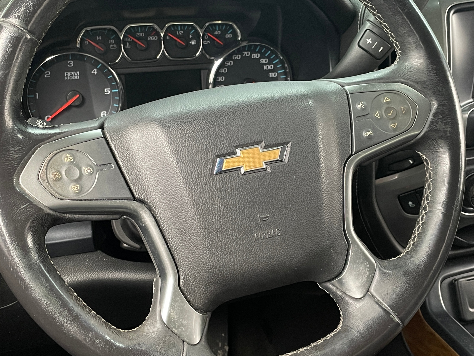 Thumbnail: 2017 Chevrolet Silverado 1500 - 4