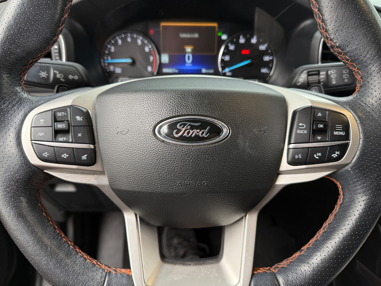 Thumbnail: 2022 Ford Explorer - 5