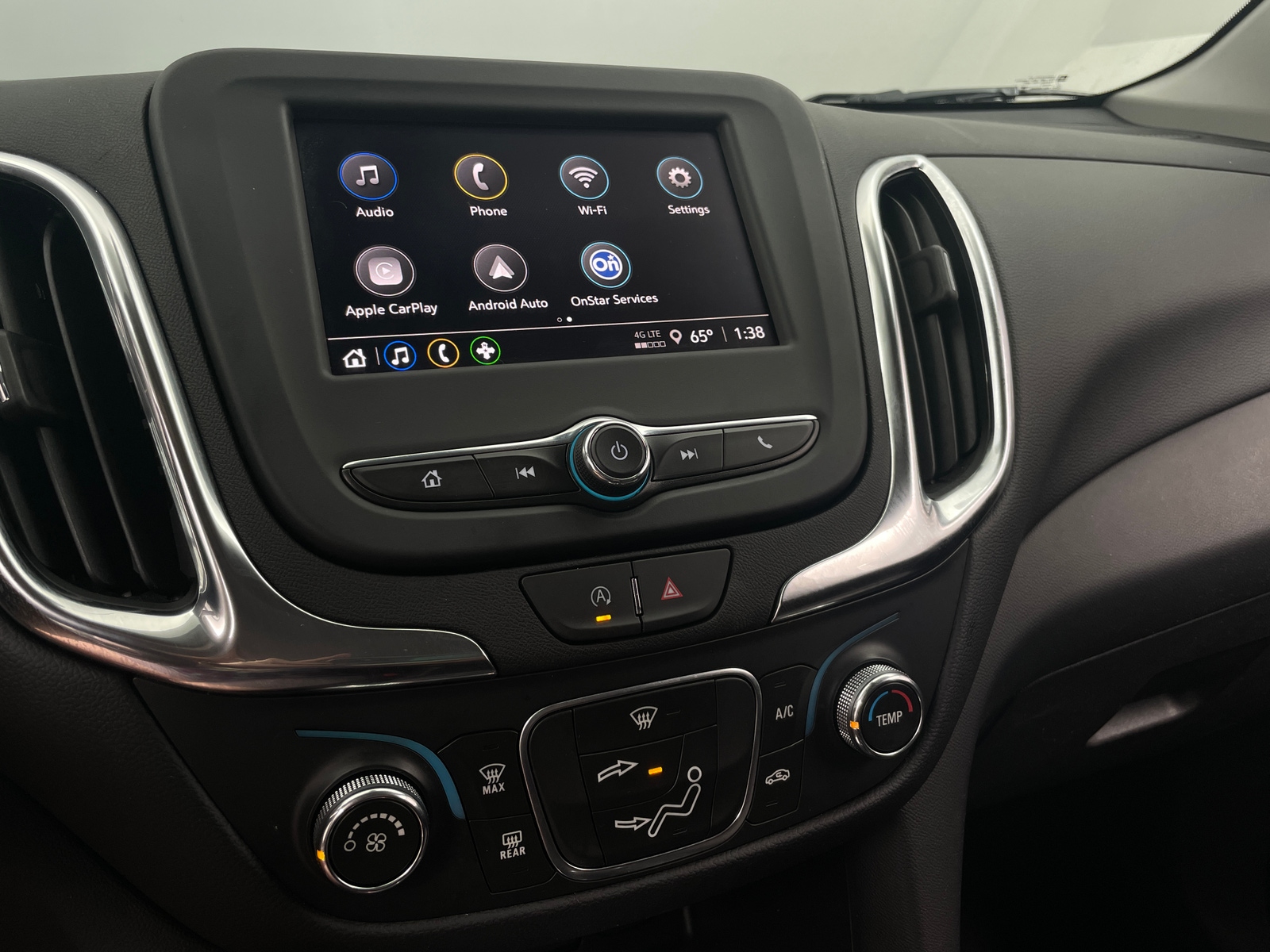 Thumbnail: 2024 Chevrolet Equinox - 4