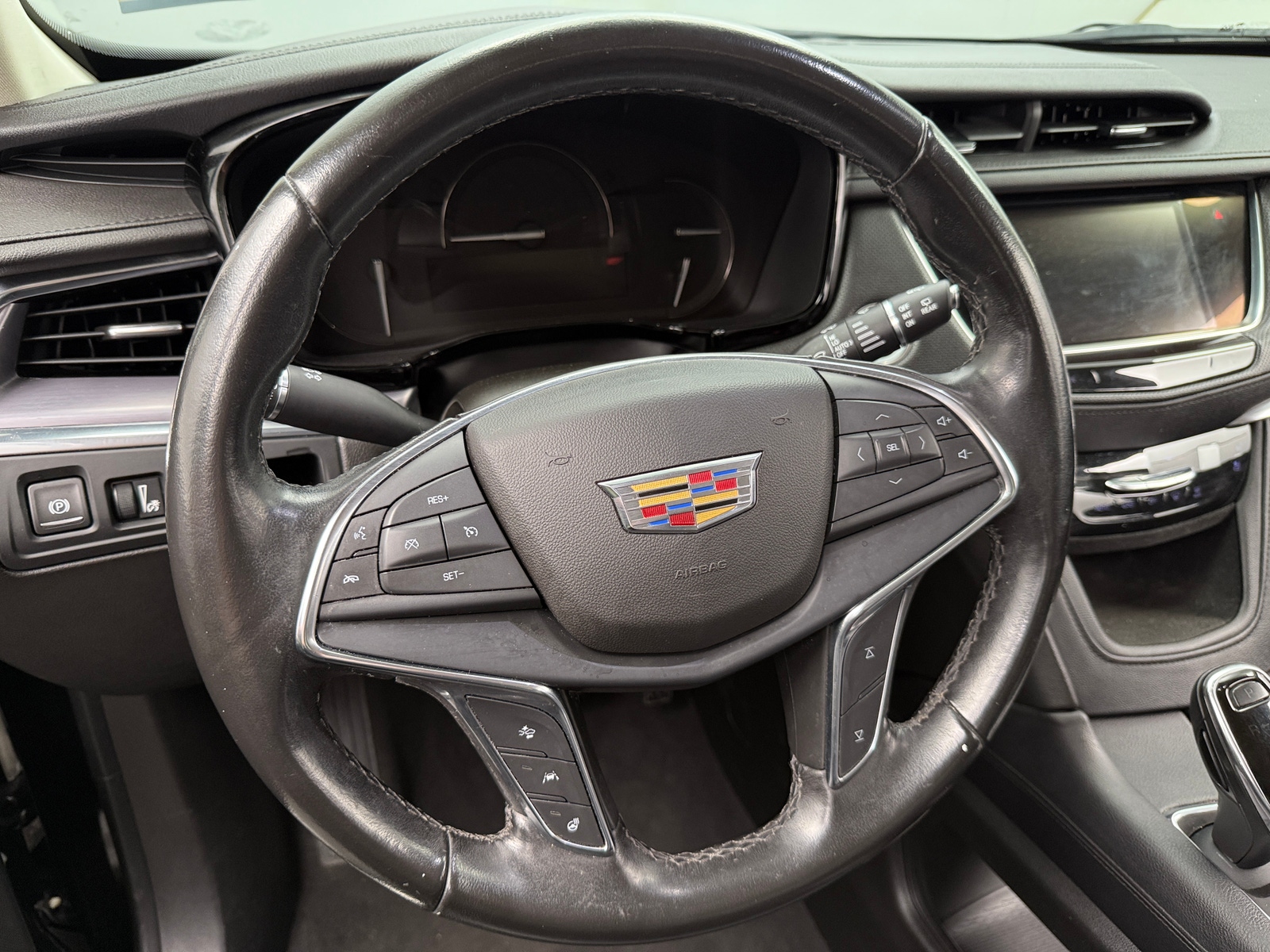 Thumbnail: 2019 Cadillac XT5 - 4