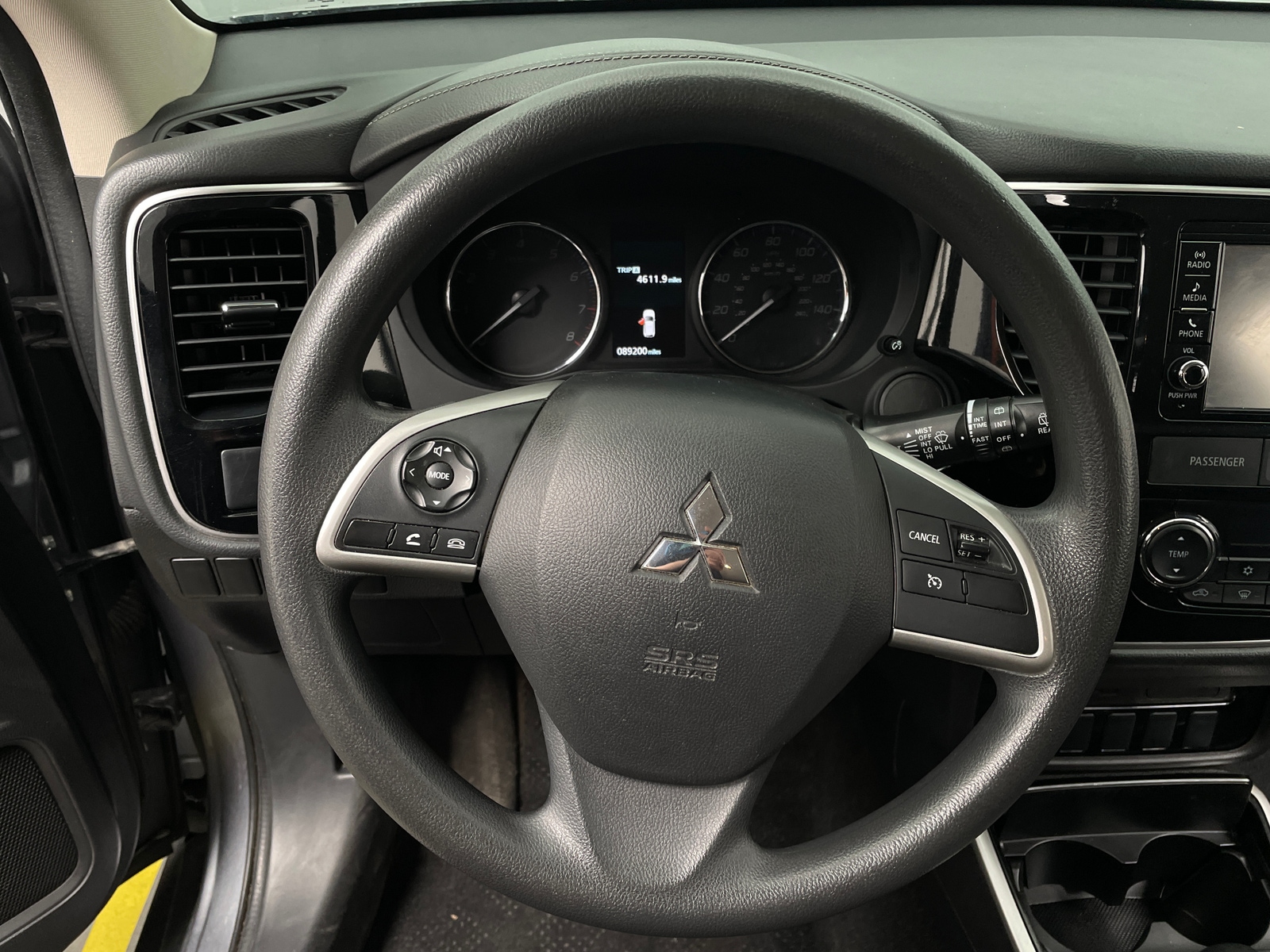 Thumbnail: 2018 Mitsubishi Outlander - 5