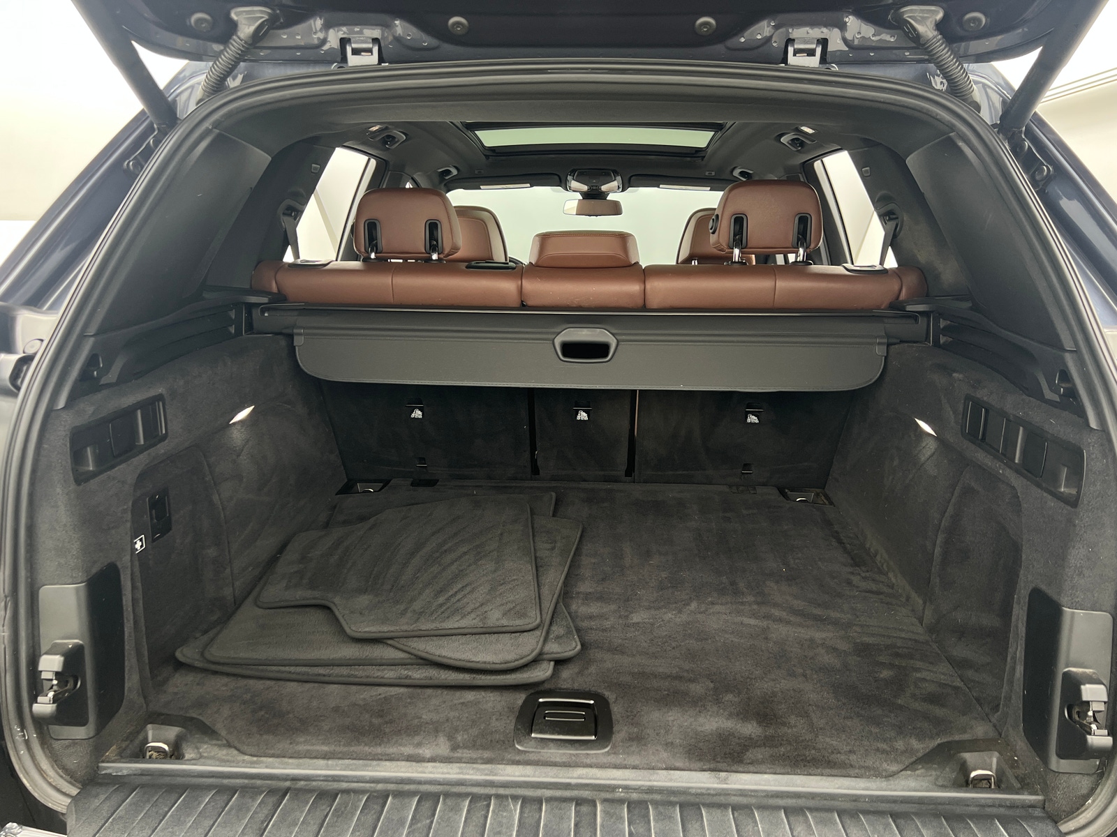 Thumbnail: 2020 BMW X5 - 6