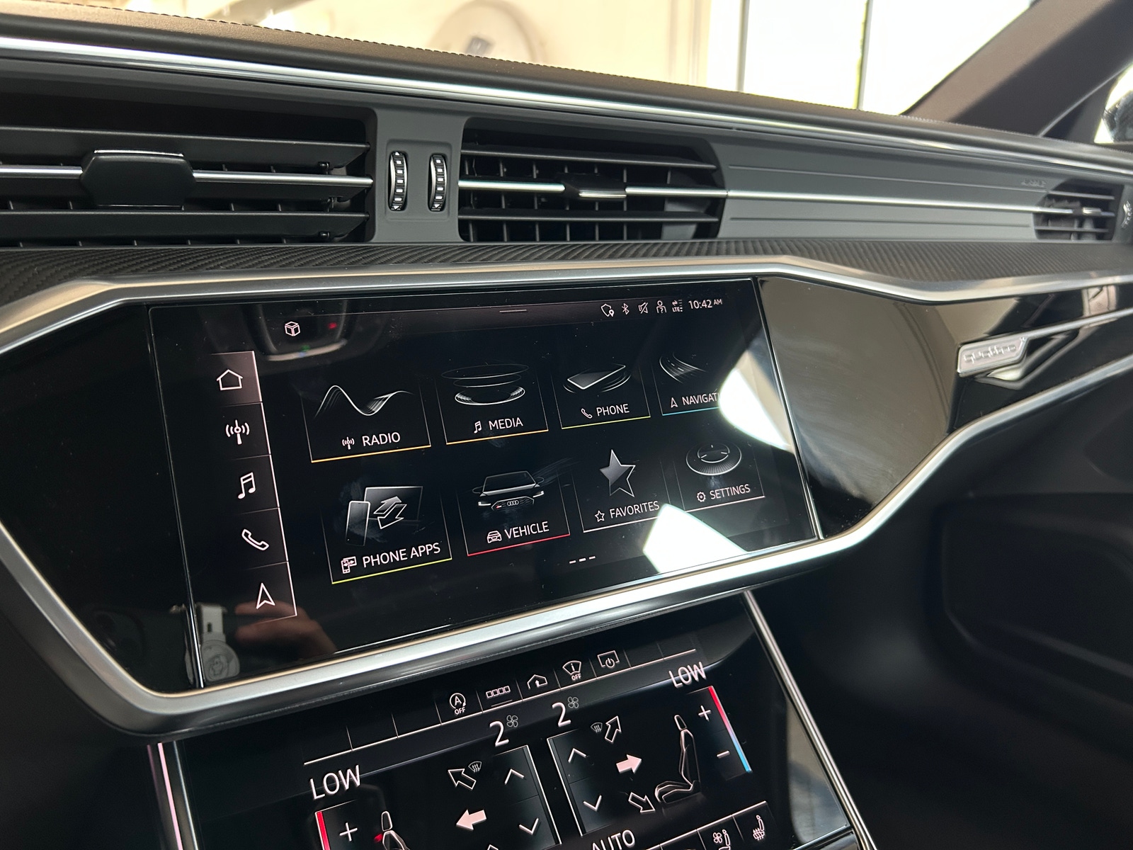 Thumbnail: 2021 Audi RS 6 - 3